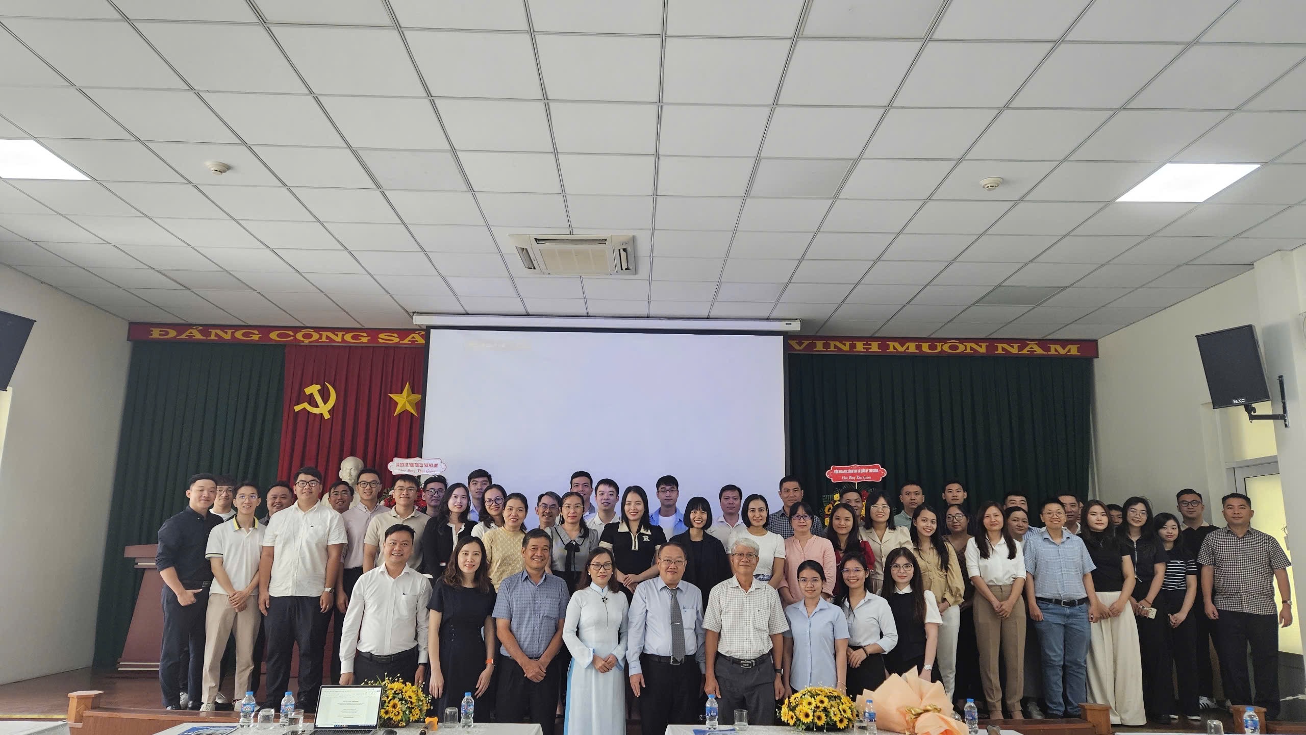 Khai giảng lớp Văn bằng 2 ngành Ngôn ngữ Anh - Hình minh họa